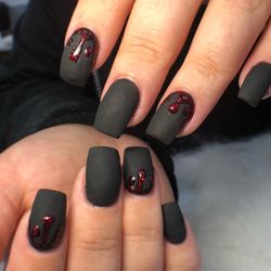 Matte nails