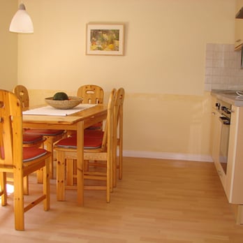 Familienferien Siems - Gut ausgestattete Ferienwohnungen und Ferienhäuser in unterschiedlichen Lagen und Preisklassen. 90% unserer Gäste sind - Vacation Rentals Near Me - Grube, SH Familienferien Siems - Gut ausgestattete Ferienwohnungen und Ferienhäuser in unterschiedlichen Lagen und Preisklassen. 90% unserer Gäste sind - Vacation Rentals Near Me - Grube, SH
