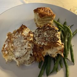 The Franklin House Tavern 1746 - Daniel's Signature Crab Cakes, Potato Au Gratin, Fresh Green beans