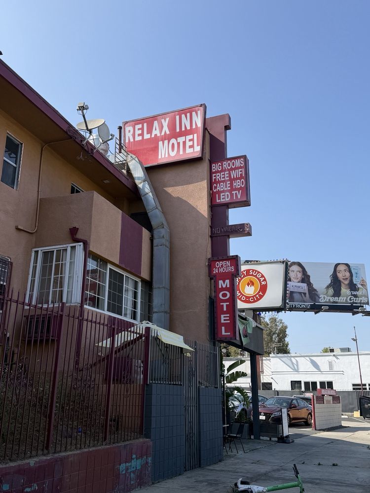 Relax Inn Motel