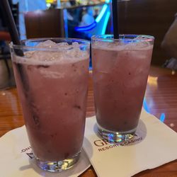 G Bar - This was supposed to be Witches Brew but the bartender apparently forgot the Cabernet Sauvignon float.