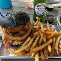 COWBOY BURGER *