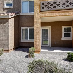 Tierra Pointe