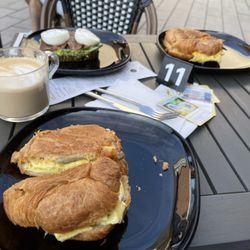 Cortado Cafe - Breakfast