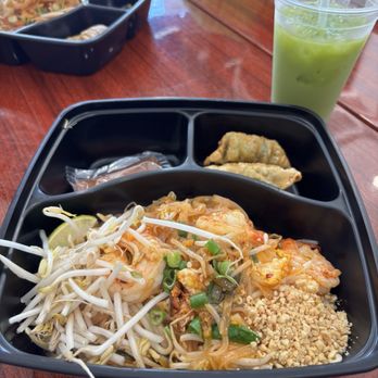 Thai Super Bowls - Green tea is delicious! - Thai Near Me - Tampa, Florida Thai Super Bowls - Green tea is delicious! - Thai Near Me - Tampa, Florida