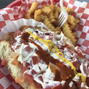 El Yaquesito - Hotdog with French fries. - Seafood Near Me - Las Vegas, Nevada