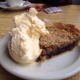 Sour cream raisin pie Sour cream raisin pie