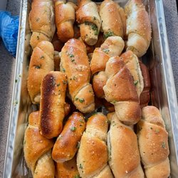 Bella Pizza - Mouth watering garlic knots