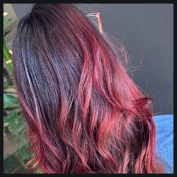 Flawless Finish Beauty Lounge