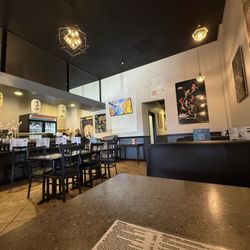 Ahi Sushi Bar & Grill