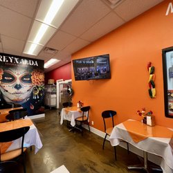 Reynalda Cucina & Amor - Ambiance is very festive!