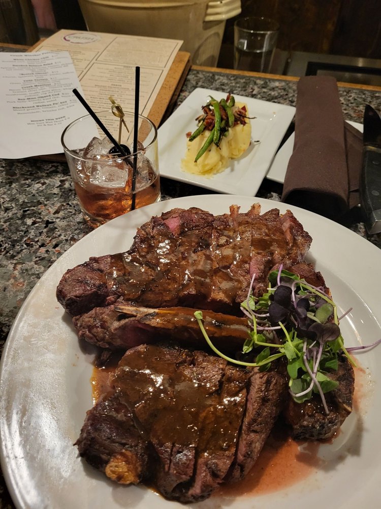 CRUSH WINE BAR Updated September 2024 65 Photos & 86 Reviews 145