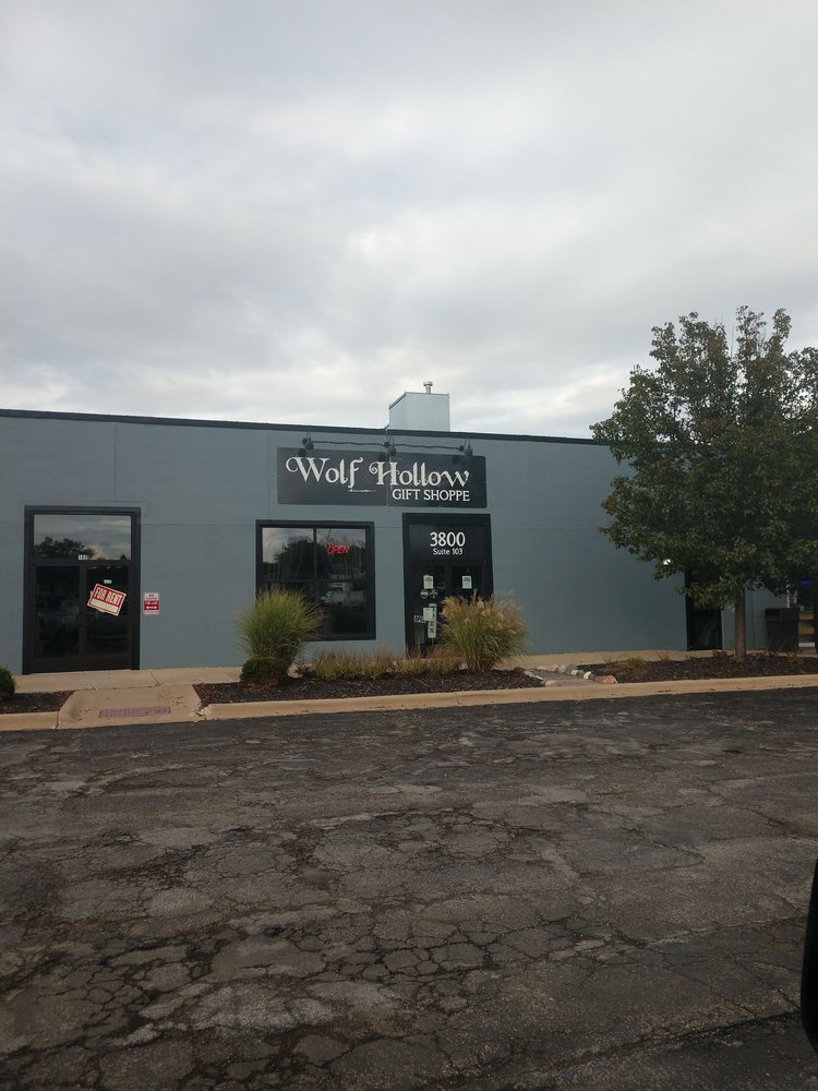 WOLF HOLLOW Updated July 2024 3800 E State St, Rockford, Illinois