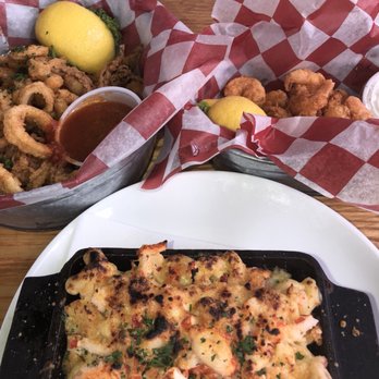Brooklyn Crab - Lobster Mac, Calamari & Shrimp - Seafood Near Me - Brooklyn, New York