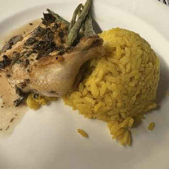 Sheraton Grand Chicago Riverwalk - Herbed chicken and rice - Hotels Near Me - Chicago, Illinois Sheraton Grand Chicago Riverwalk - Herbed chicken and rice - Hotels Near Me - Chicago, Illinois