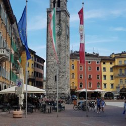 Piazza Catena