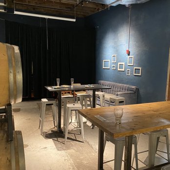 Fishweir Brewing Company - Breweries Near Me - Jacksonville, Florida
