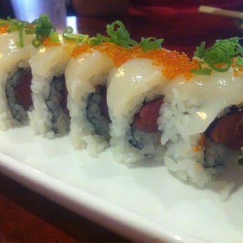 Joy Sushi - Red scallop roll - Sushi Bars Near Me - San Mateo, California