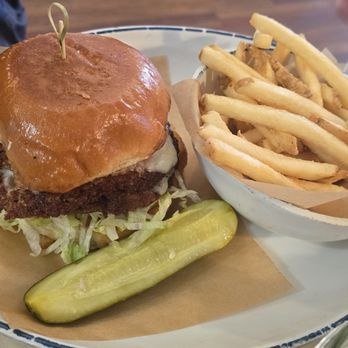 Fish - Salmon burger - Seafood Near Me - Sausalito, California