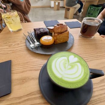 Modu Cafe - Coffee & Tea Near Me - Los Angeles, California