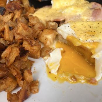Off Street Cafe - Eggs Benedict - American Near Me - Cerritos, California Off Street Cafe - Eggs Benedict - American Near Me - Cerritos, California