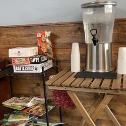 Roam & Brew Coffee - Games and water station