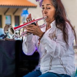 Gulfport Art Walk - Photo by Larry Busby