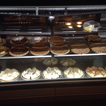 Maxine's Cafe & Bakery - Pies - Breakfast & Brunch Near Me - Bastrop, Texas