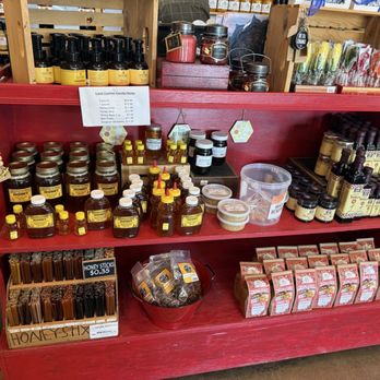 Apple Annie's Country Store - Bakeries Near Me - Willcox, Arizona