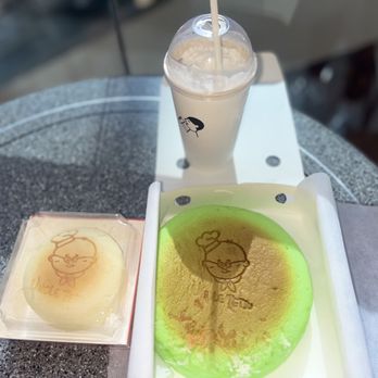 Uncle Tetsu - Pandan Coconut Cheesecake Original Cheesecake - Bakeries Near Me - San Francisco, California Uncle Tetsu - Pandan Coconut Cheesecake Original Cheesecake - Bakeries Near Me - San Francisco, California