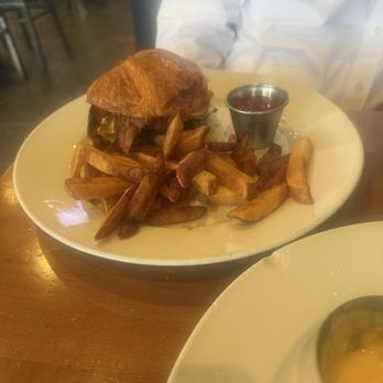 J. Henry's Draught House & Kitchen - BLT and fries! - New American Near Me - Houston, Texas J. Henry's Draught House & Kitchen - BLT and fries! - New American Near Me - Houston, Texas