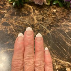 French manicure?