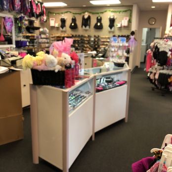 Dorothy's Dance Shop - Dance Wear Near Me - San Antonio, Texas