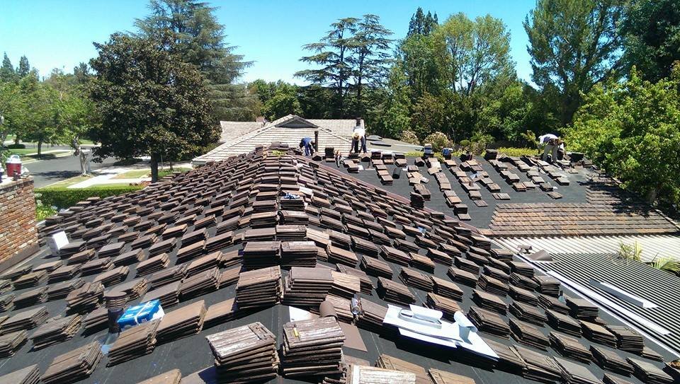 Slide of Daniel Tall Roofing