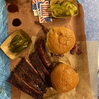 Franklin Barbecue - Barbeque Near Me - Austin, Texas
