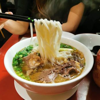Linh Cafe - Vietnamese Near Me - Vancouver, British Columbia
