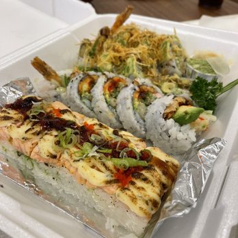MiKi Sushi - Salmon pressed, dynamite roll, green dragon - Sushi Bars Near Me - Markham, Ontario