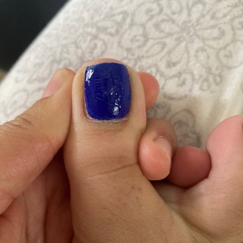 Blue Sky Nail Salon - This is how she left my nail - Nail Salons Near Me - Dacula, Georgia