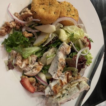 Summit Grill - Salad - Bars Near Me - Kansas City, Missouri Summit Grill - Salad - Bars Near Me - Kansas City, Missouri