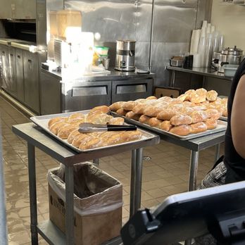 El Molino de Oro - Bakeries Near Me - Lake Forest, California