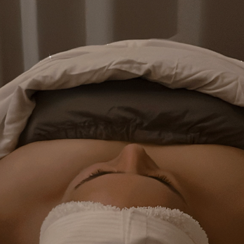 Samara Esthetics - We prioritize keeping a cozy, comfortable, cute ambience throughout your entire experience. - Estheticians Near Me - San Diego, California Samara Esthetics - We prioritize keeping a cozy, comfortable, cute ambience throughout your entire experience. - Estheticians Near Me - San Diego, California