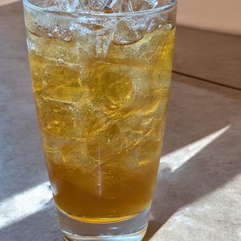 Sha Bebe Cajun Cafe - ICED HONEY PEPPERMINT GREEN TEA - Cajun/Creole Near Me - Beaumont, Texas
