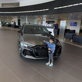 Sewell Audi North Houston - Car Dealers Near Me - Houston, Texas Sewell Audi North Houston - Car Dealers Near Me - Houston, Texas