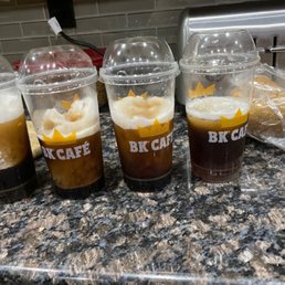 This nasty line up came in place of 2 strawberry and 2 chocolate shakes
