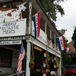 Rucki's Abington Store Abington - Gotta love the signeage