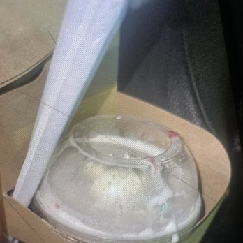 Dairy Queen - A brunette who thought she was a man visited the store at 9:40. She treated me badly and didn't give me my food. I didn't come back here. - Fast Food Near Me - Cypress, Texas
