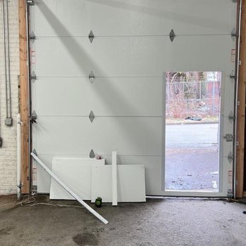 Rolling Gate Repair Emergency 24/7 - Garage Door Services Near Me Rolling Gate Repair Emergency 24/7 - Garage Door Services Near Me
