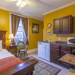 Chipman Hill Suites - Fully-Equipped Kitchenette, Double Studio Deluxe