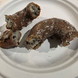 The worst dry, hard and tasteless donuts, bought a dozen for nothing. What a rip off. The dog wouldn't even eat them.. The worst dry, hard and tasteless donuts, bought a dozen for nothing. What a rip off. The dog wouldn't even eat them..
