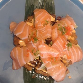 Hana Sushi - Sushi pizza - Sushi Bars Near Me - Toronto, Ontario